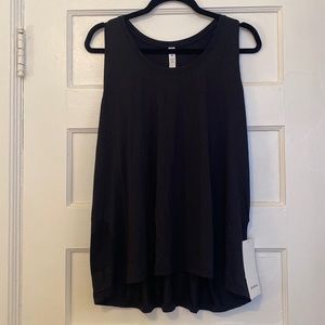 NWT Lululemon Essential Train Tank
